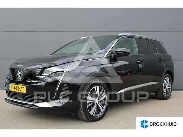 2023 Peugeot 5008