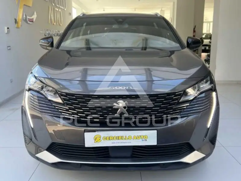 2023 Peugeot 5008