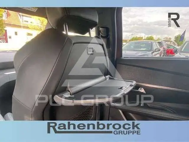 2023 Peugeot 5008