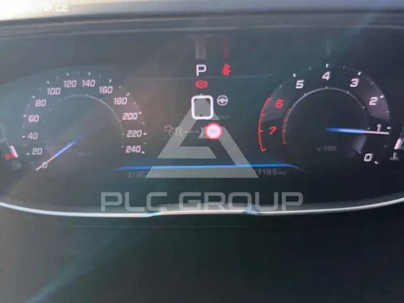 2023 Peugeot 5008
