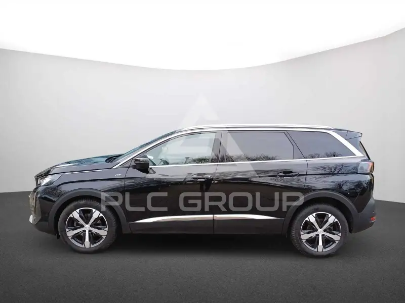 2023 Peugeot 5008
