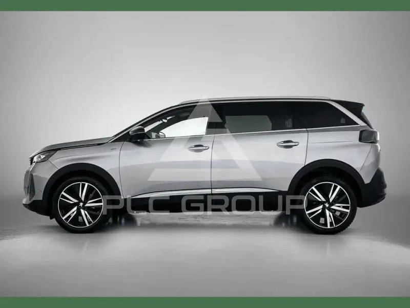 2023 Peugeot 5008