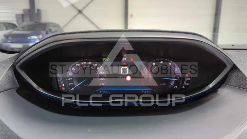 2023 Peugeot 5008