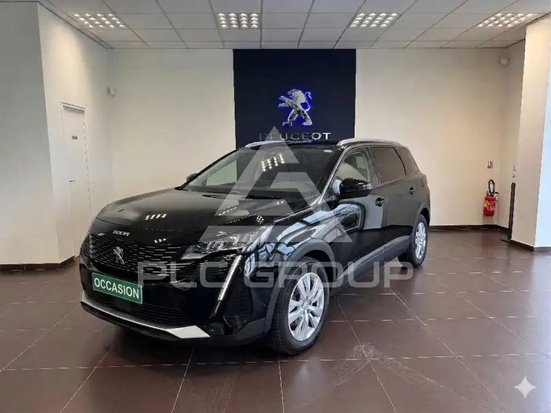 2023 Peugeot 5008