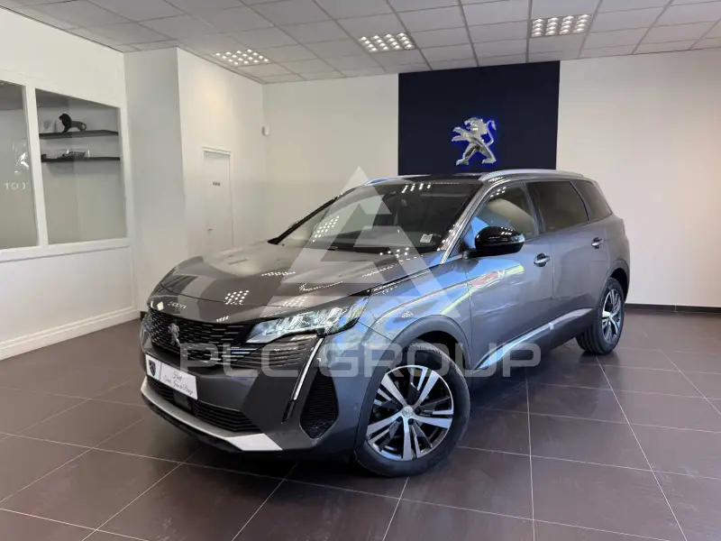 2023 Peugeot 5008