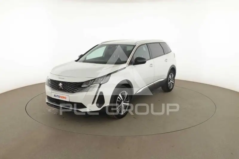 2023 Peugeot 5008