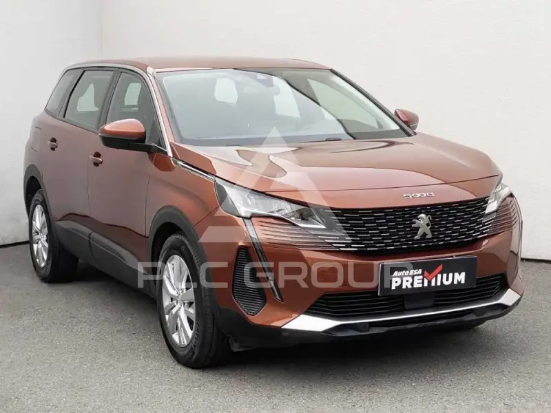 2023 Peugeot 5008