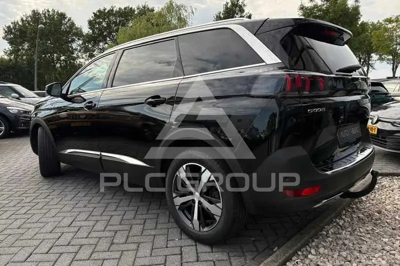 2023 Peugeot 5008
