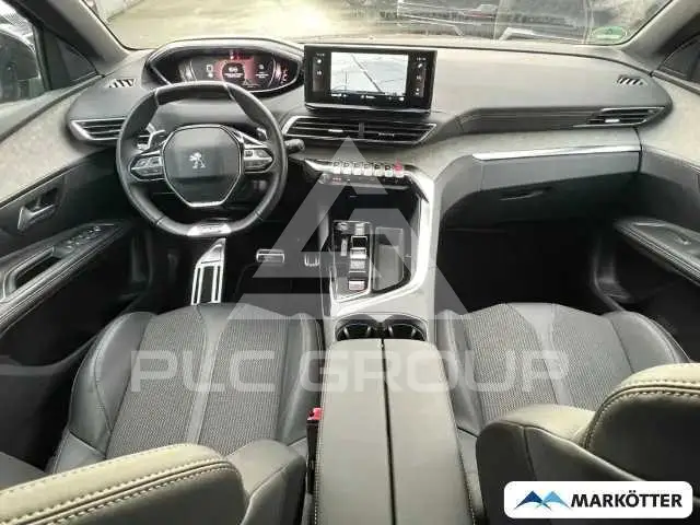 2023 Peugeot 5008