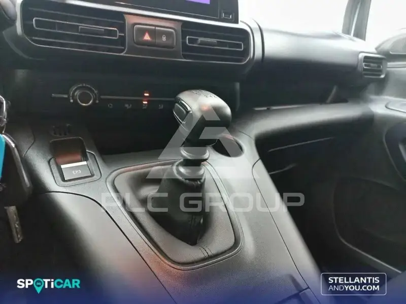 2023 Peugeot Rifter