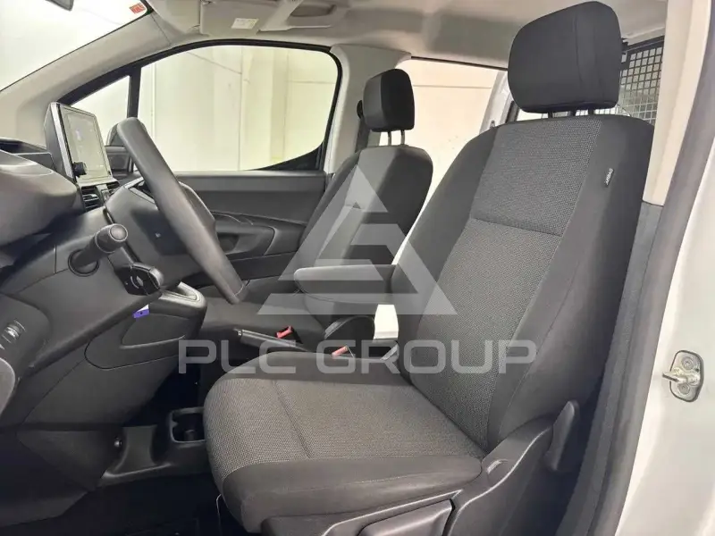 2023 Peugeot Rifter