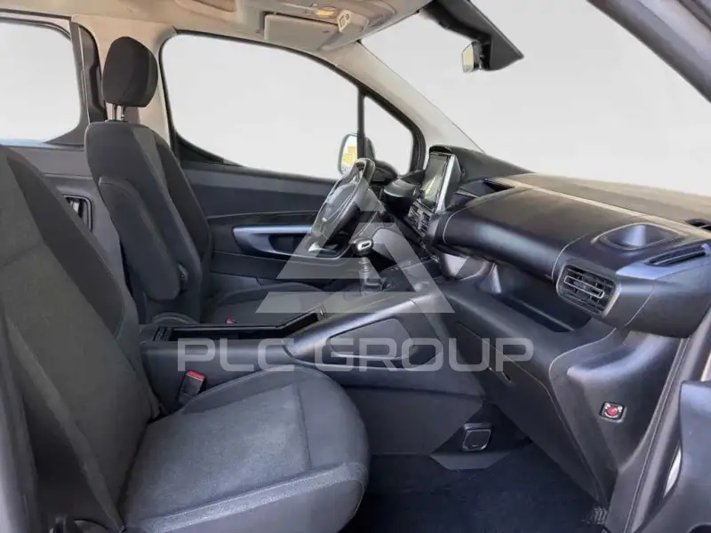 2023 Peugeot Rifter