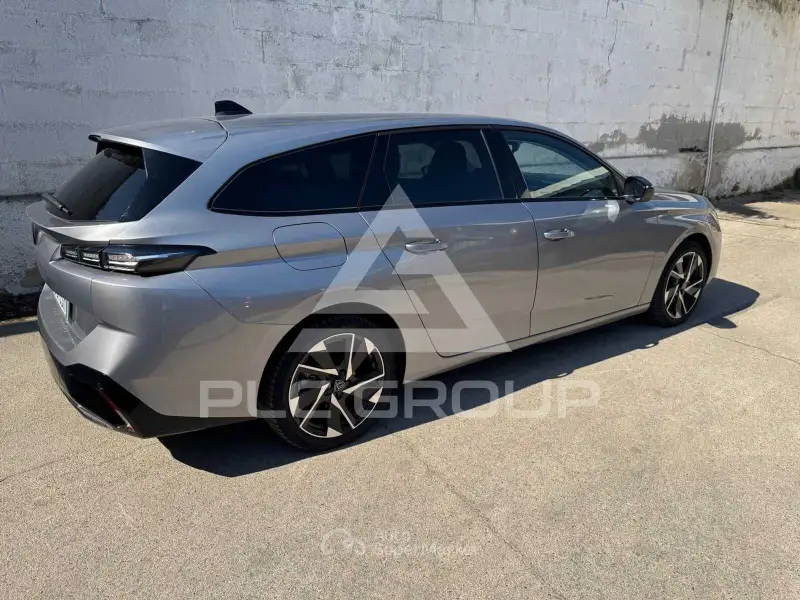 2023 Peugeot 308