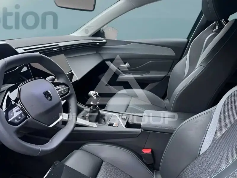 2023 Peugeot 308