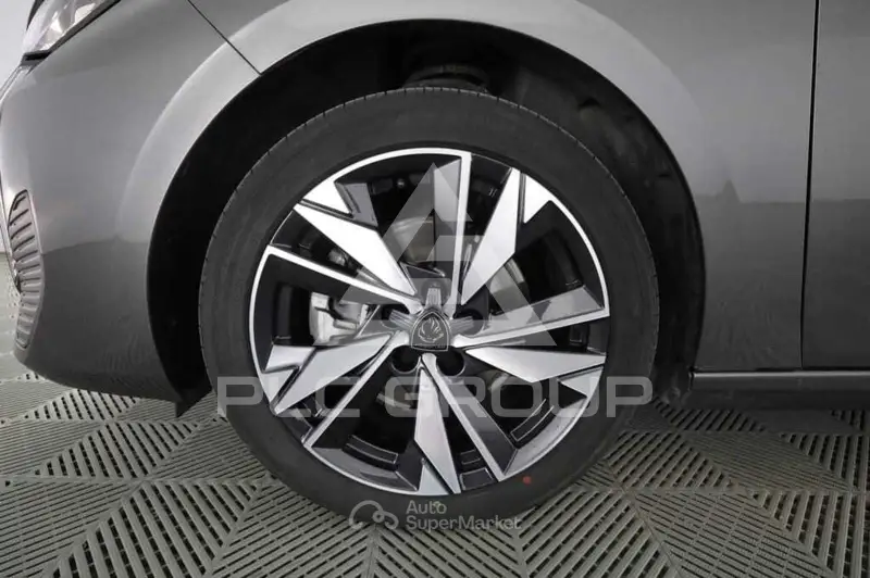2023 Peugeot 308