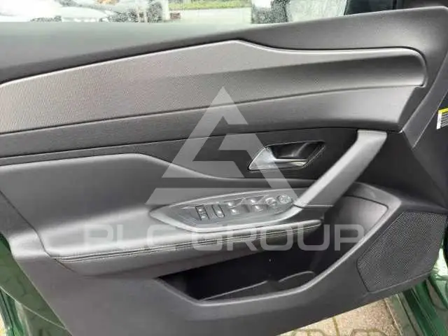 2023 Peugeot 308