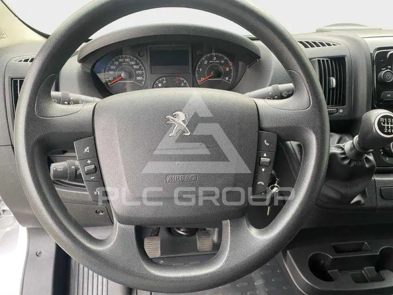 2023 Peugeot Boxer