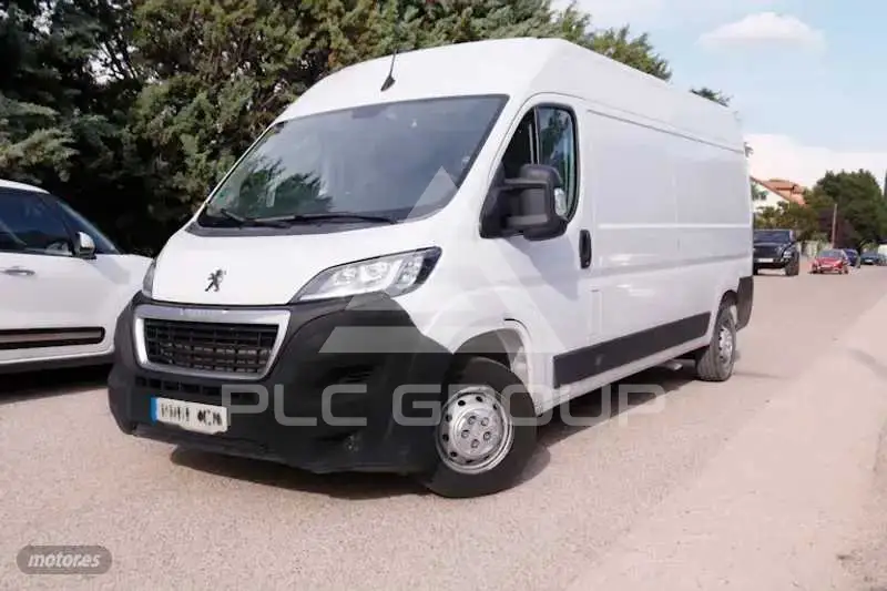 2023 Peugeot Boxer