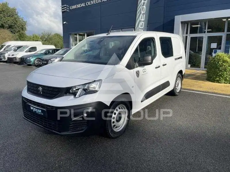 2023 Peugeot Partner