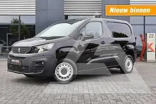 2023 Peugeot Partner