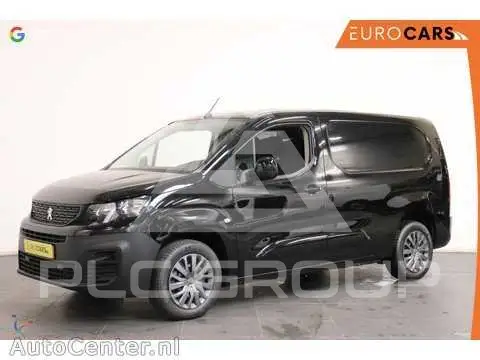 2023 Peugeot Partner