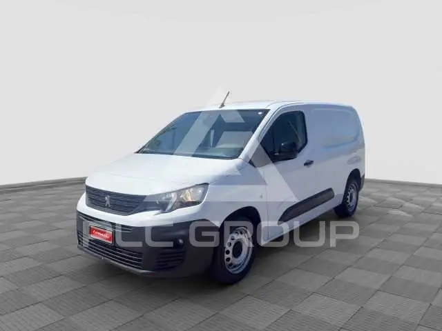 2023 Peugeot Partner