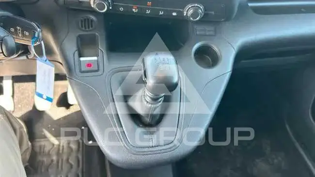 2023 Peugeot Partner