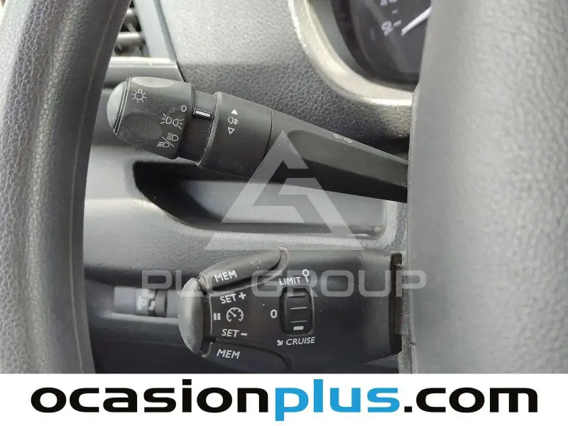 2023 Peugeot Expert
