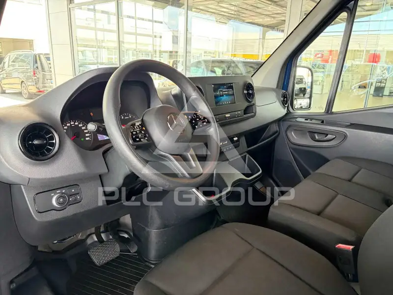 2023 Mercedes Benz Sprinter