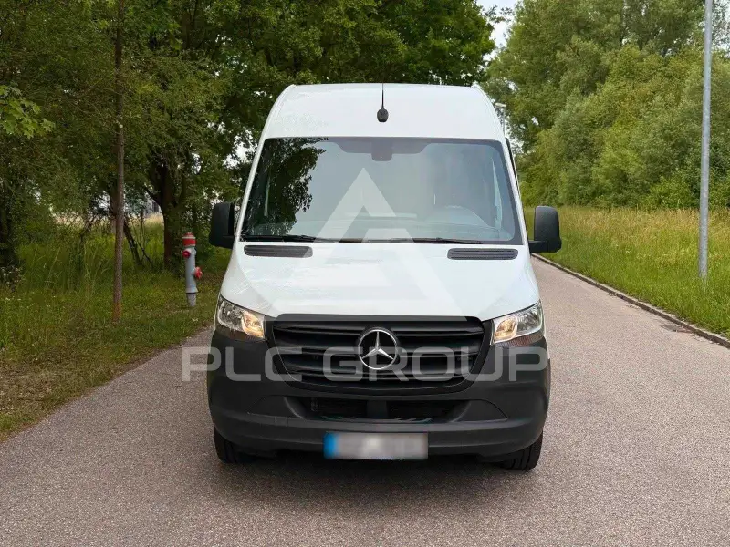 2023 Mercedes Benz Sprinter