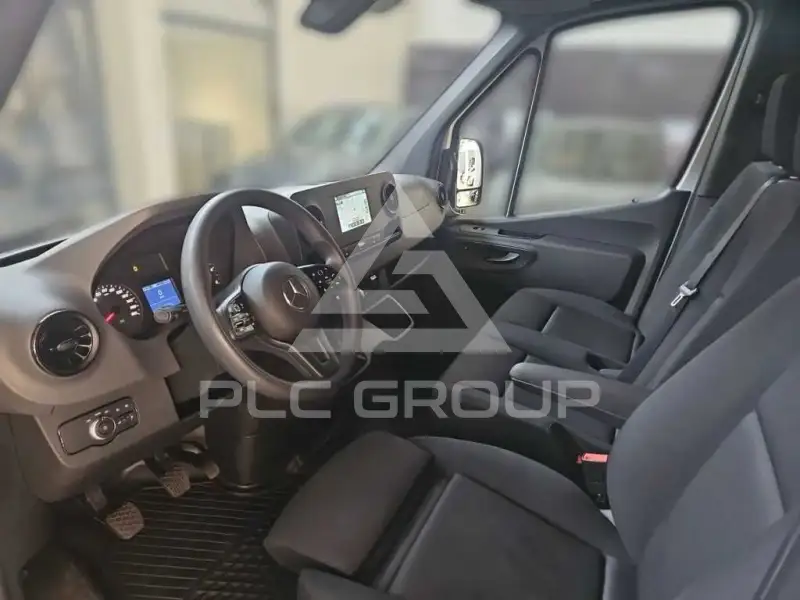 2023 Mercedes Benz Sprinter