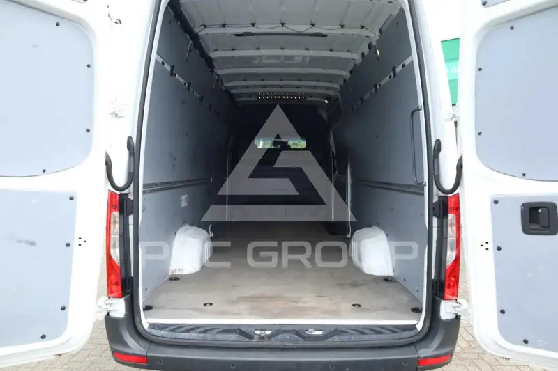 2023 Mercedes Benz Sprinter