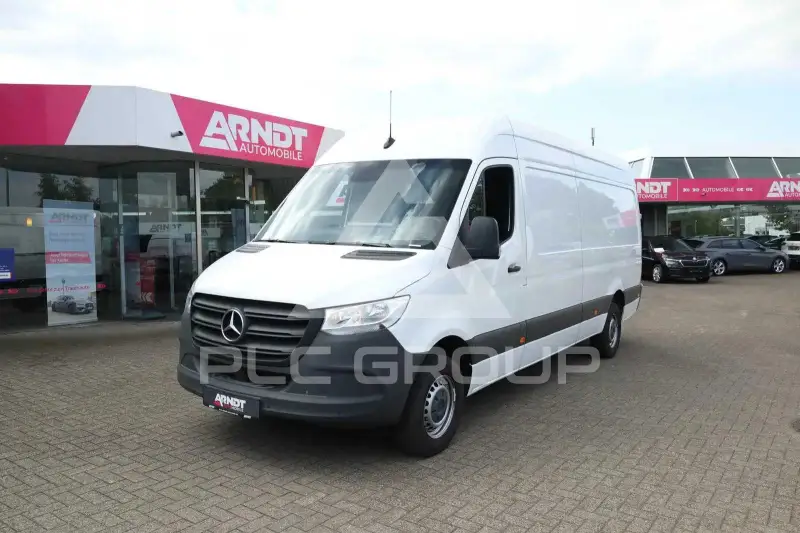 2023 Mercedes Benz Sprinter