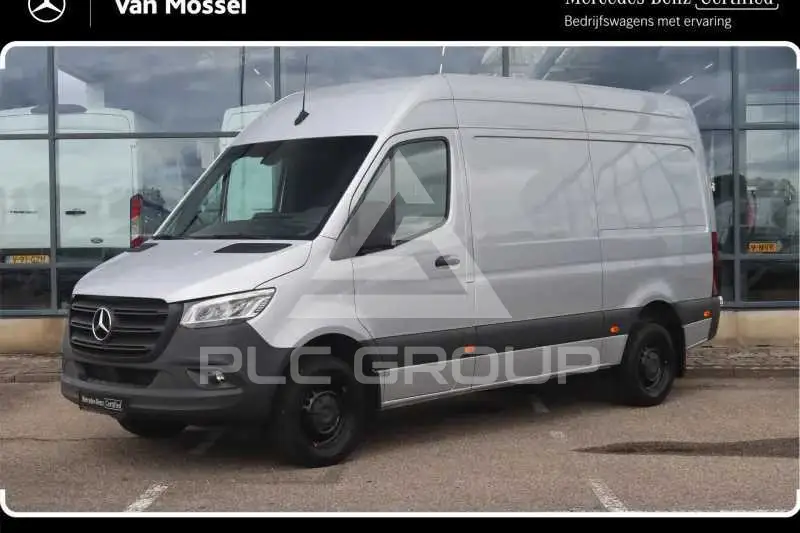 2023 Mercedes Benz Sprinter
