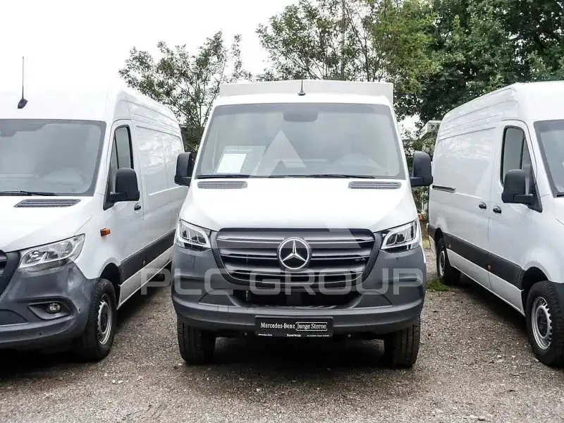 2023 Mercedes Benz Sprinter