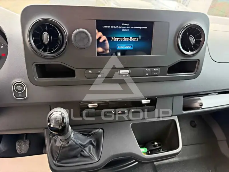 2023 Mercedes Benz Sprinter