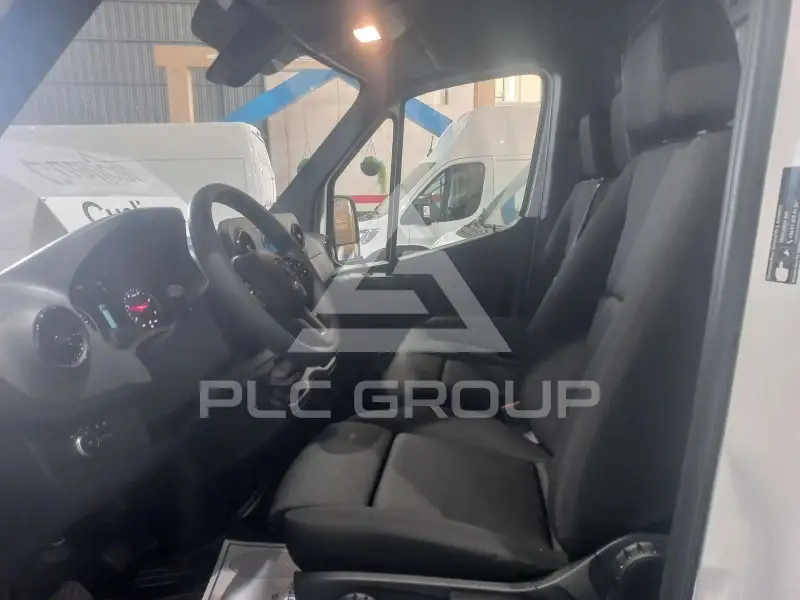 2023 Mercedes Benz Sprinter