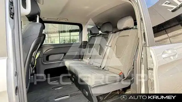 2023 Mercedes Benz V