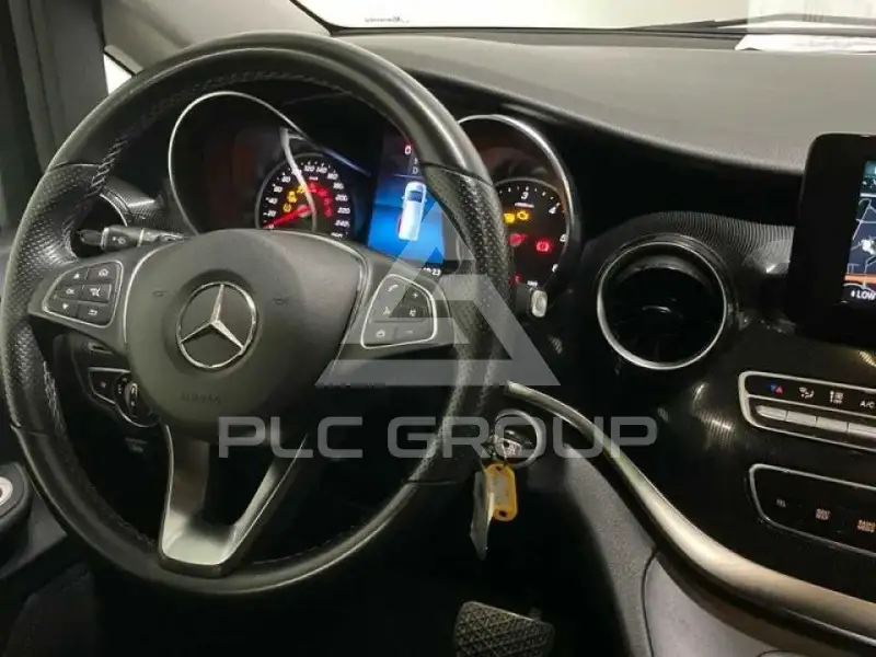 2023 Mercedes Benz V
