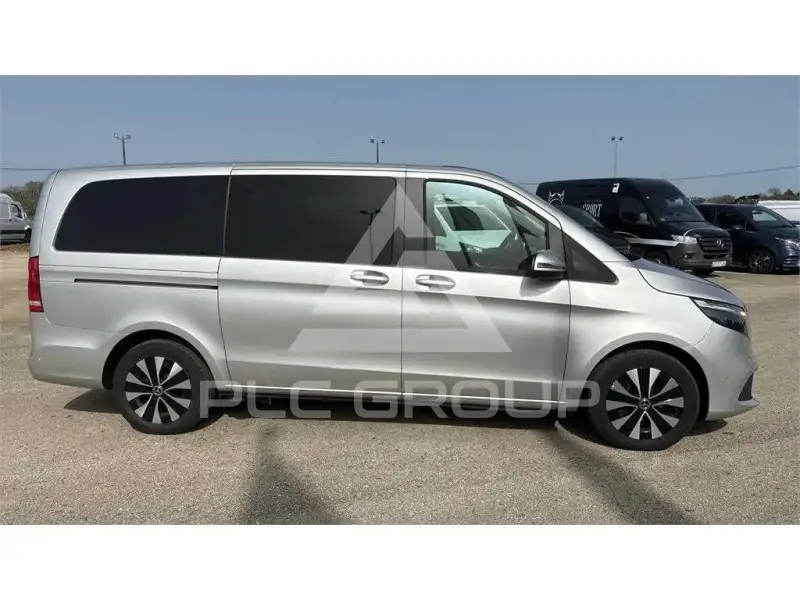 2023 Mercedes Benz V