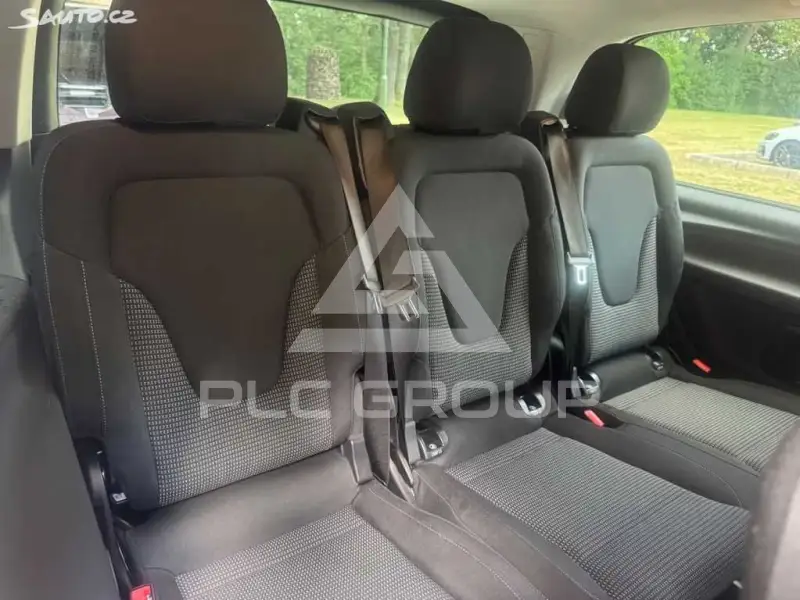 2023 Mercedes Benz V