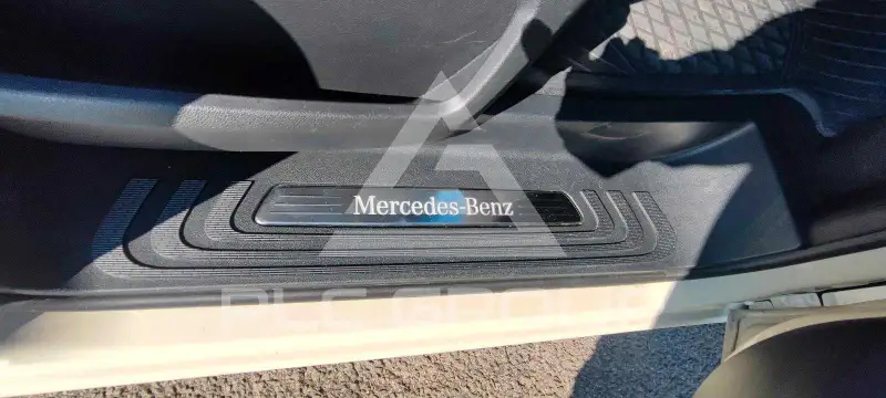 2023 Mercedes Benz V