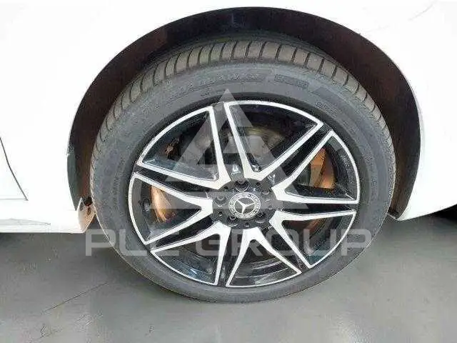 2023 Mercedes Benz V
