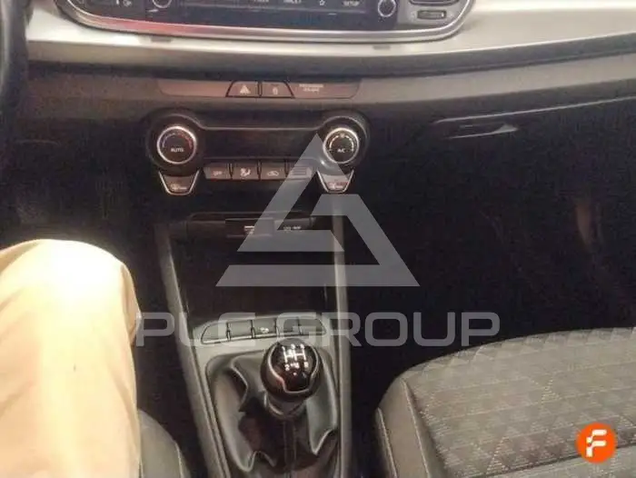2023 KIA Rio