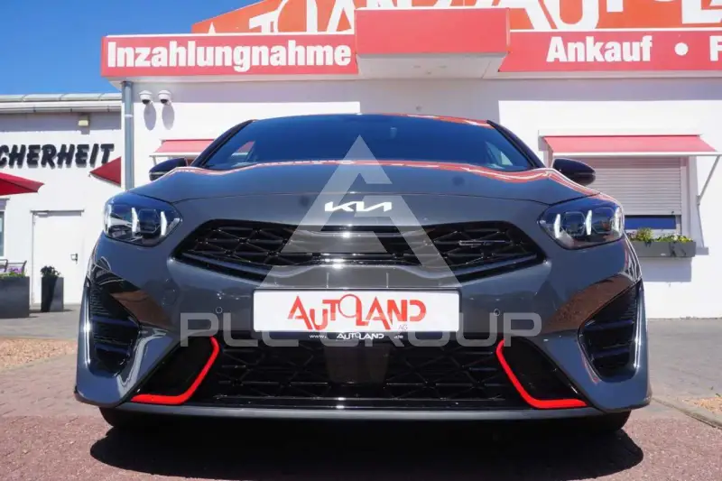 2023 KIA Ceed
