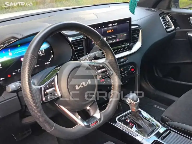 2023 KIA Ceed