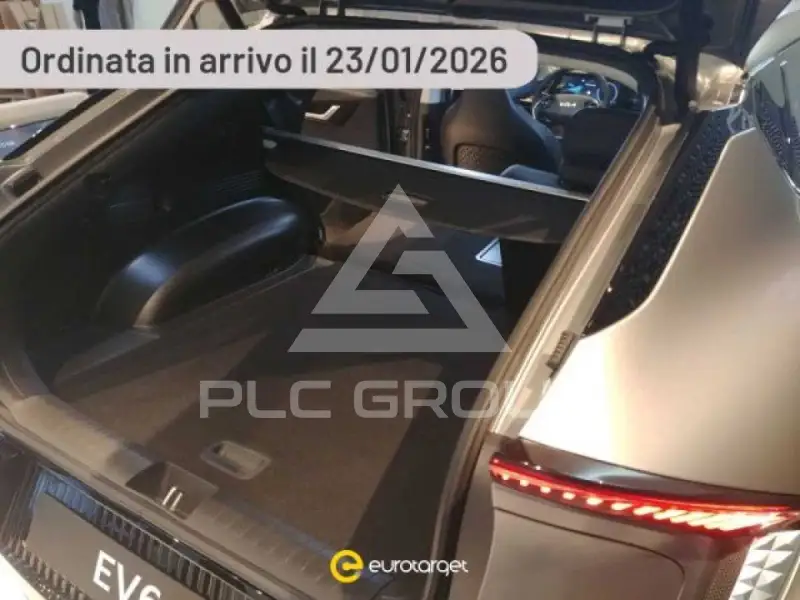 2023 KIA EV