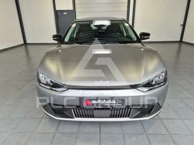 2023 KIA EV