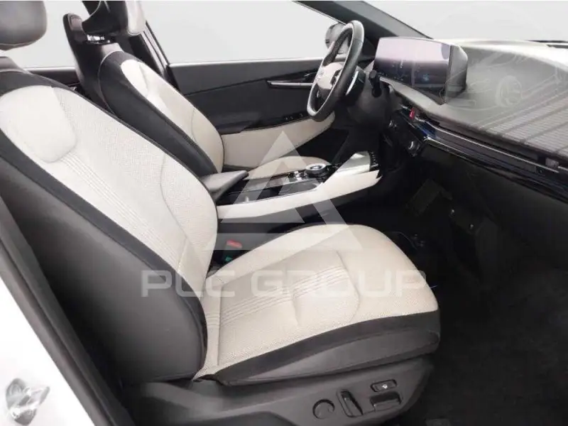2023 KIA EV