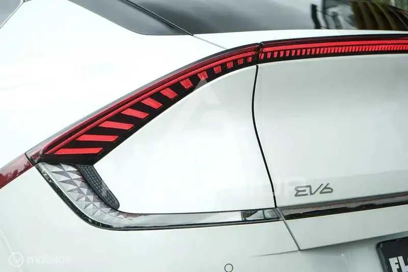 2023 KIA EV